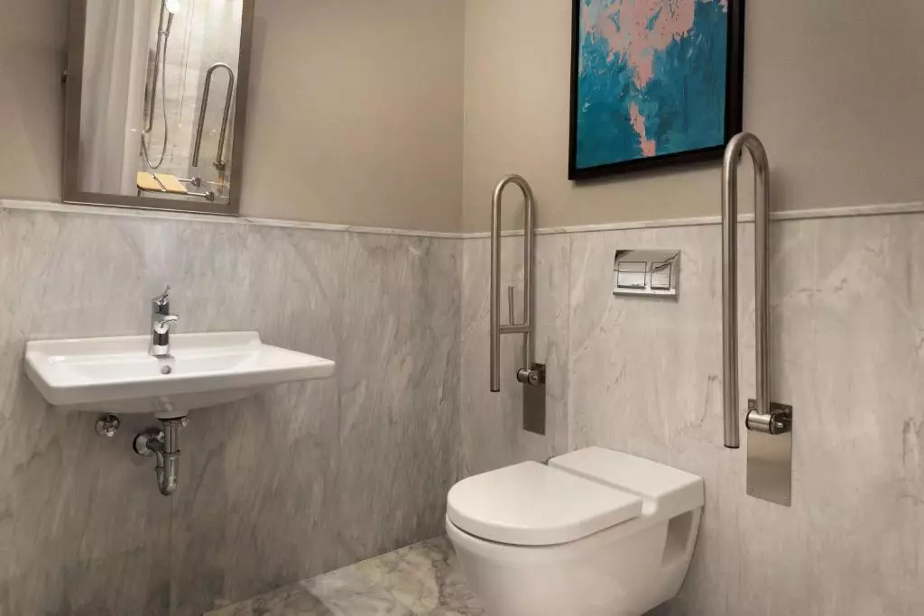 هتل ازمیر ماریوت